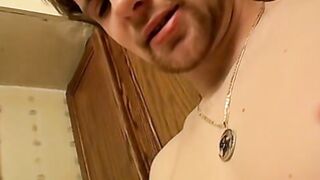 Unshaved cocked straight dude jerks off his prick solo & cums