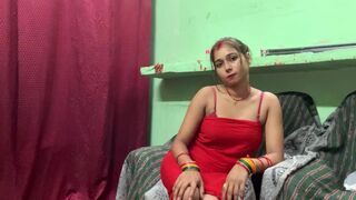 Real Stunning Indian Wifey Sucking & Fucking
