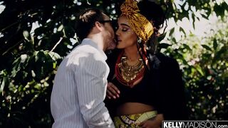 Ebony Hot Girl Julie Kay Takes White Meat in Her Ebony Butt