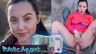 Seduced Spanish Brunette's Outdoor Sex