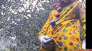 FleshPotFilms: Hans Berlins Domineering Encounter With Mischievous Clown Barney