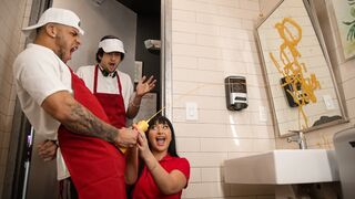 Aleksa Mink & Mike Ox Bring the Heat to the Big Brat Pizza Shop