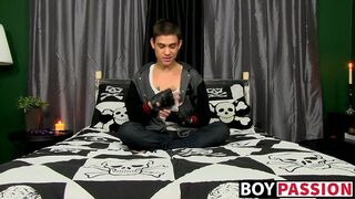 Two young friends fucking intensely after oral session